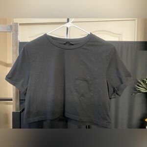 ‼️🖤BLACK CROP TOP🖤‼️